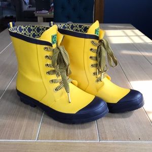 Yellow & Navy Lace Up Rubber Rain Boots Sz 8